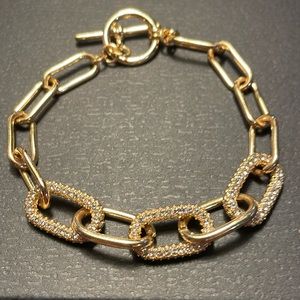 Faux Gold Chain Link Rhinestone Bracelet  NWOT